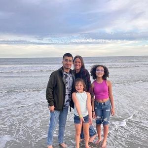 Meet your Posher, Justina